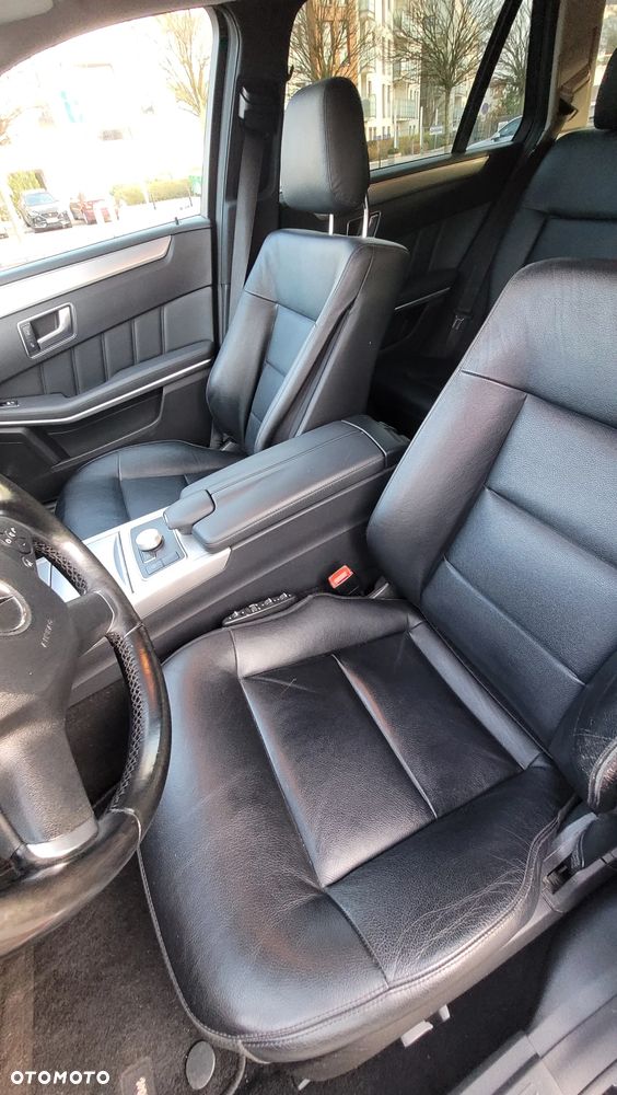 Mercedes-Benz Klasa E 350 CDI BlueEff - 15