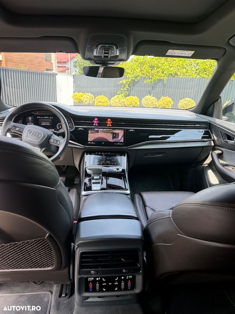 Audi Q8 - 11