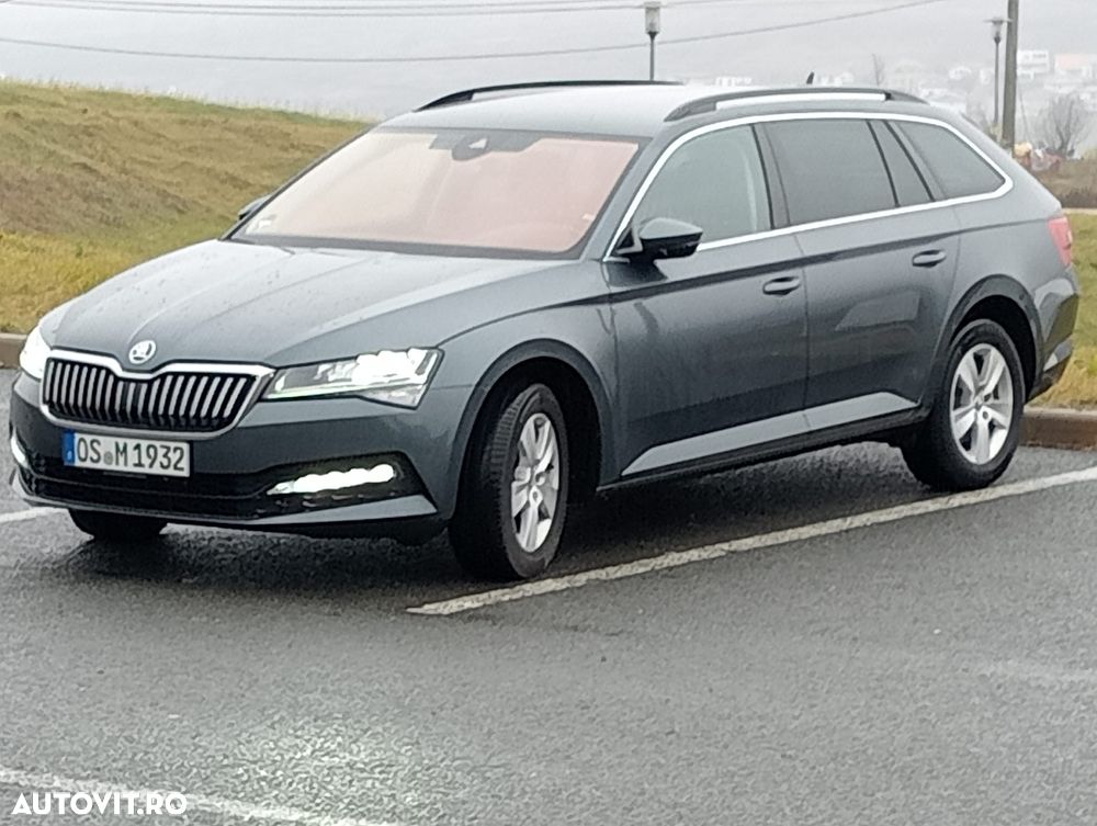 Skoda Superb 2.0 TDI DSG Premium Edition - 4