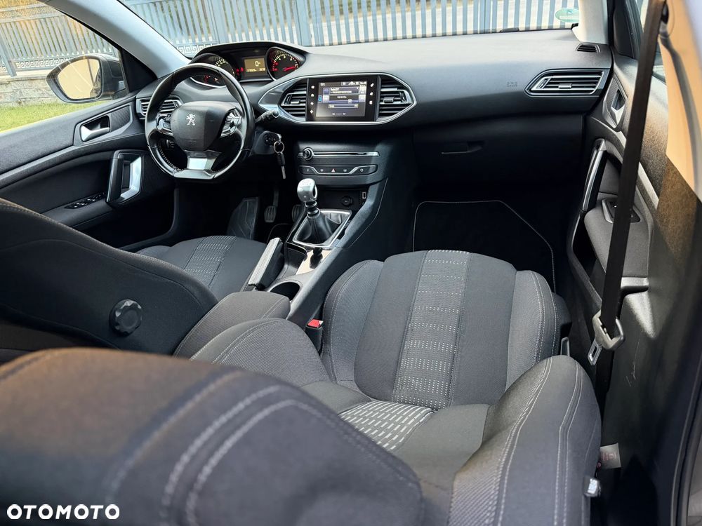 Peugeot 308 BlueHDi FAP 120 Stop & Start Allure - 21