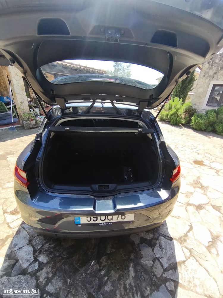 Renault Mégane 1.5 dCi Zen - 21