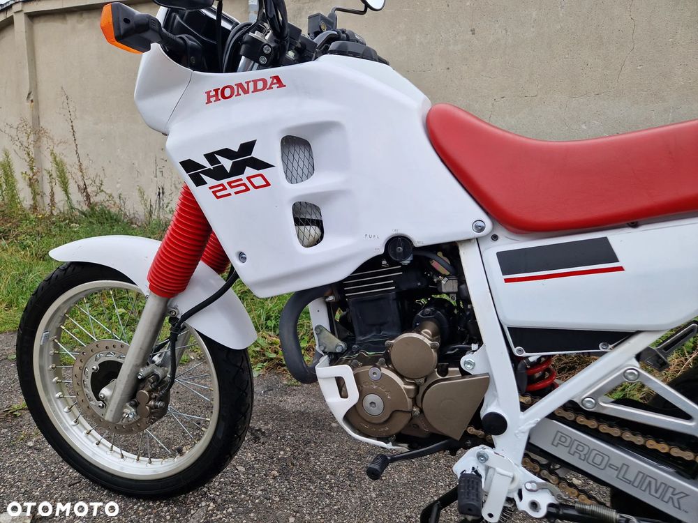 Honda NX - 25