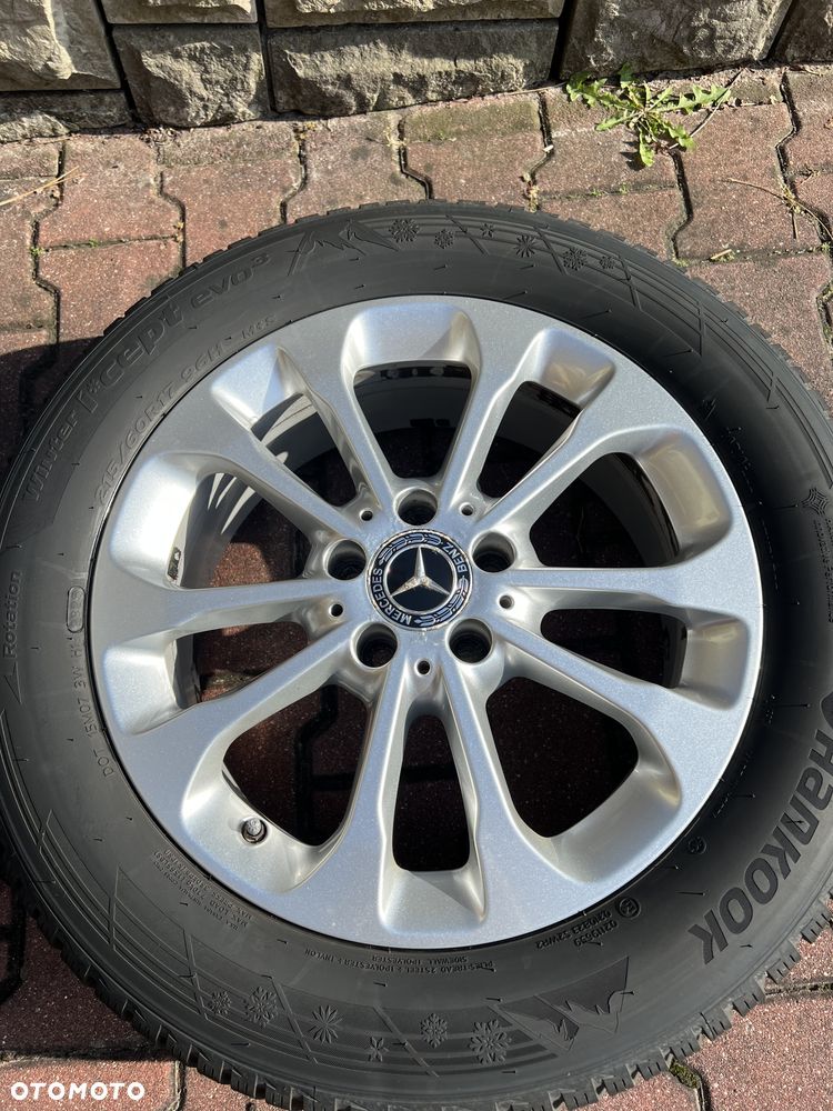 Sprzedam oryginalny komplet felg Mercedes GLA 17” wraz z oponami zimowymi oraz czujnikami ciśnienia - 5