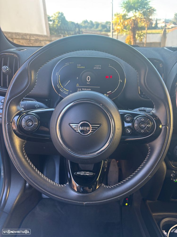 MINI Countryman Cooper SE ALL4 Auto - 9