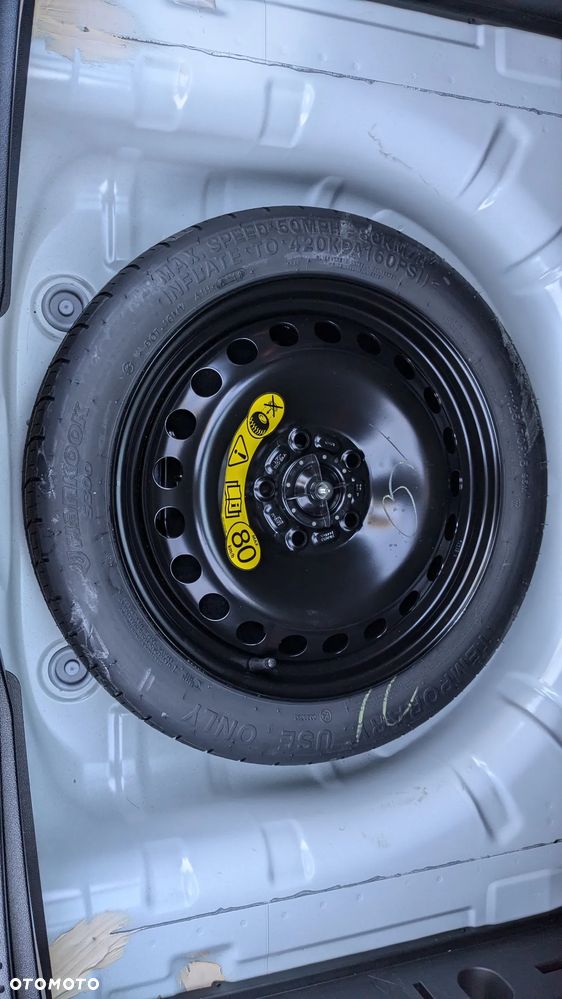 Ford Focus 1.0 EcoBoost Active X - 11