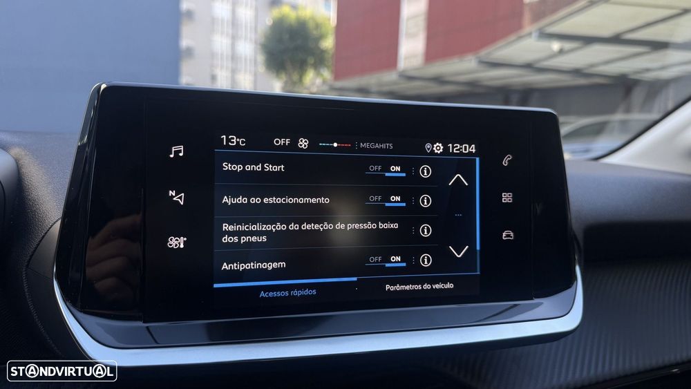 Peugeot 208 1.2 PureTech Active Pack - 36