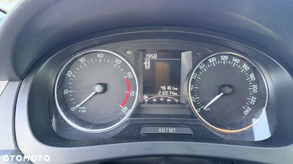 Skoda RAPID 1.2 TSI Active - 13