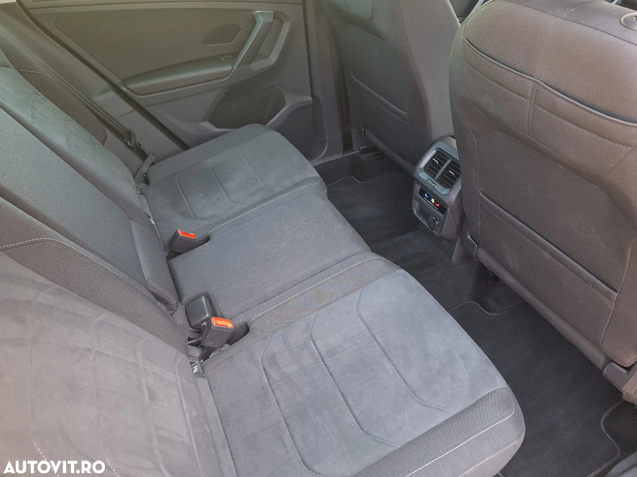 Volkswagen Tiguan 2.0 TDI SCR 4MOTION DSG Elegance - 15