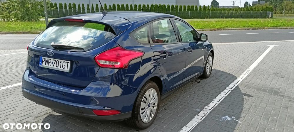 Ford Focus 1.5 TDCi SYNC Edition - 4