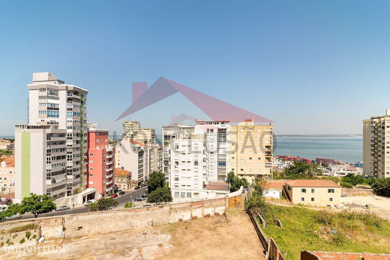 Apartamento T3 com Vista rio, estacionamento e arrecadação - Calçad... - Grande imagem: 2/30