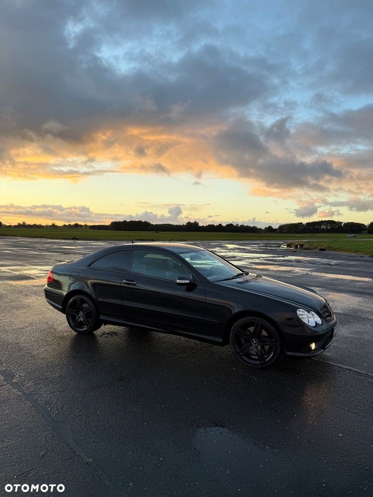 Mercedes-Benz CLK - 3
