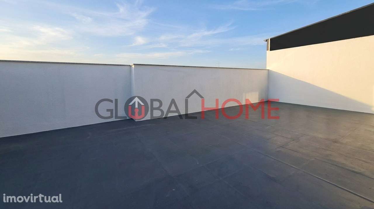 Apartamento T2 Renovado em Matosinhos - Grande imagem: 2/33