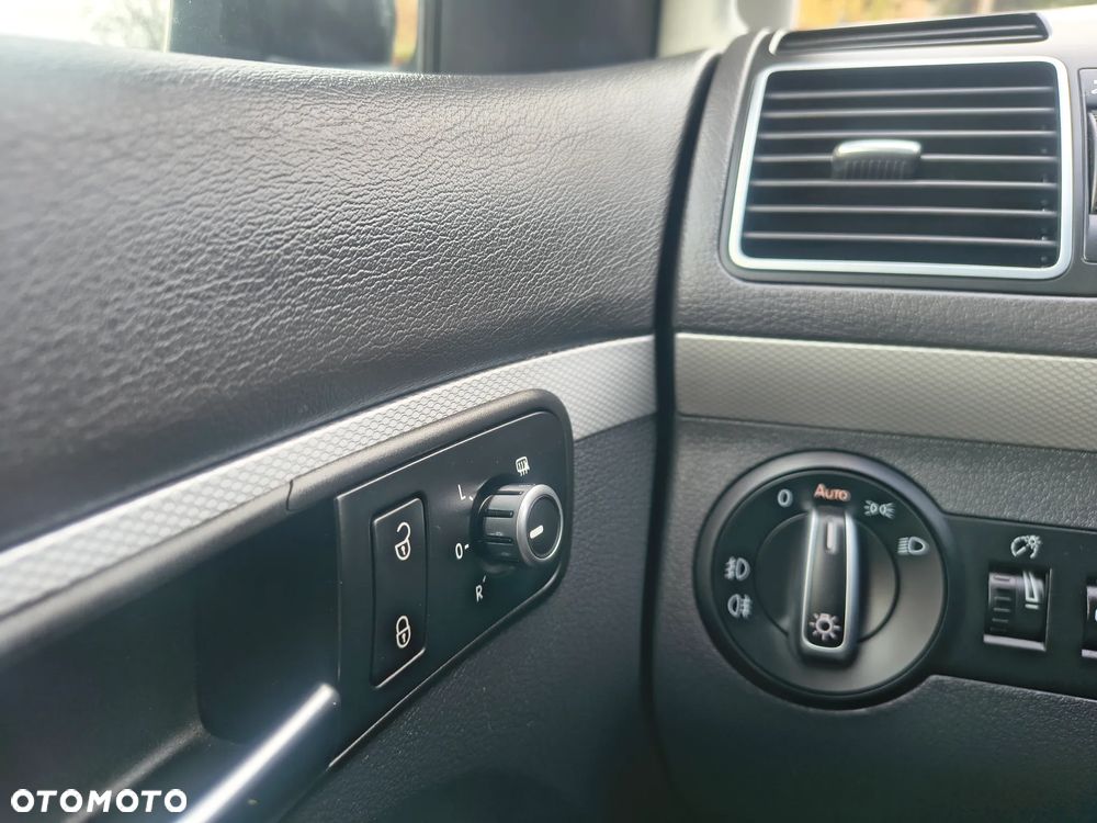 Volkswagen Touran 1.4 TSI Life - 35