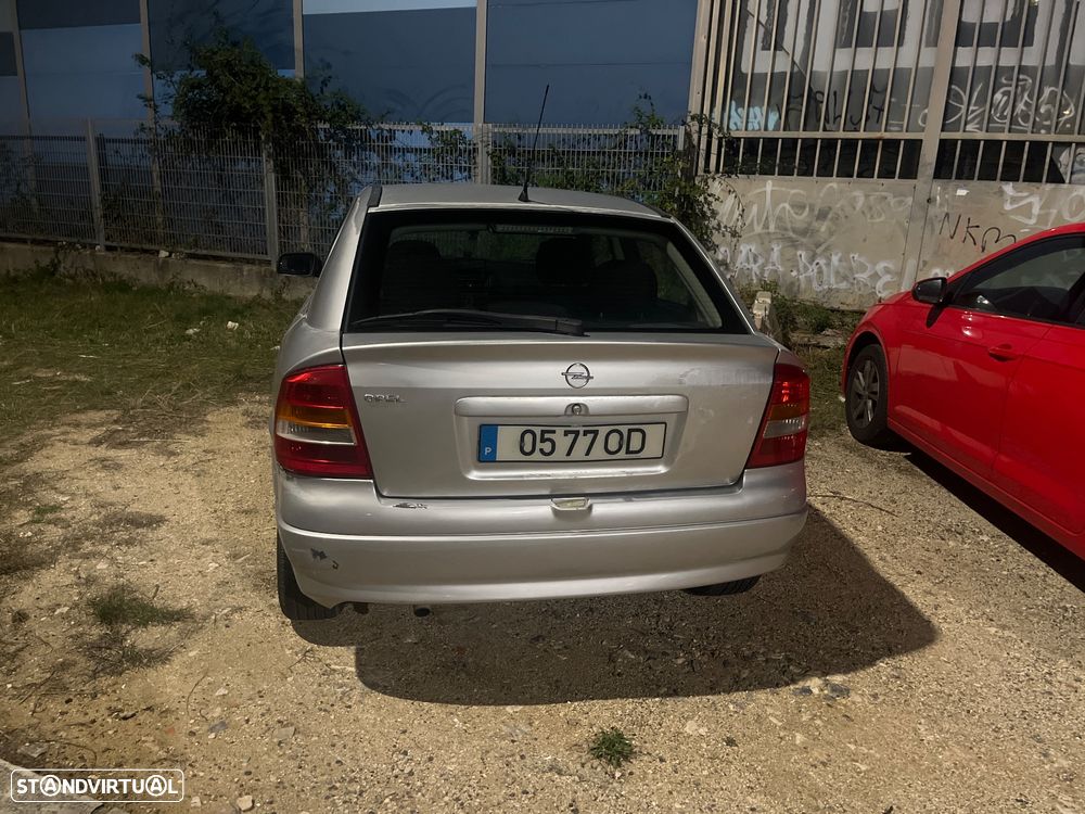 Opel Astra 1.4i 16V Family - 1