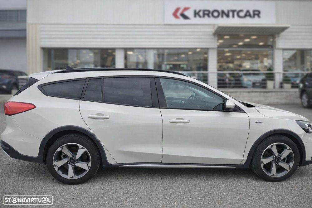 Ford Focus SW 1.0 EcoBoost Active X - 4