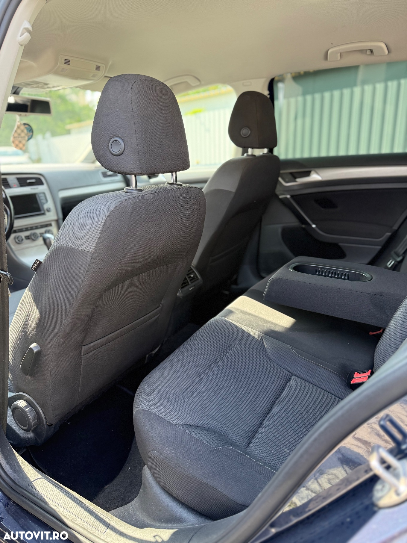 Volkswagen Golf 1.6 BlueTDI DSG Comfortline - 8