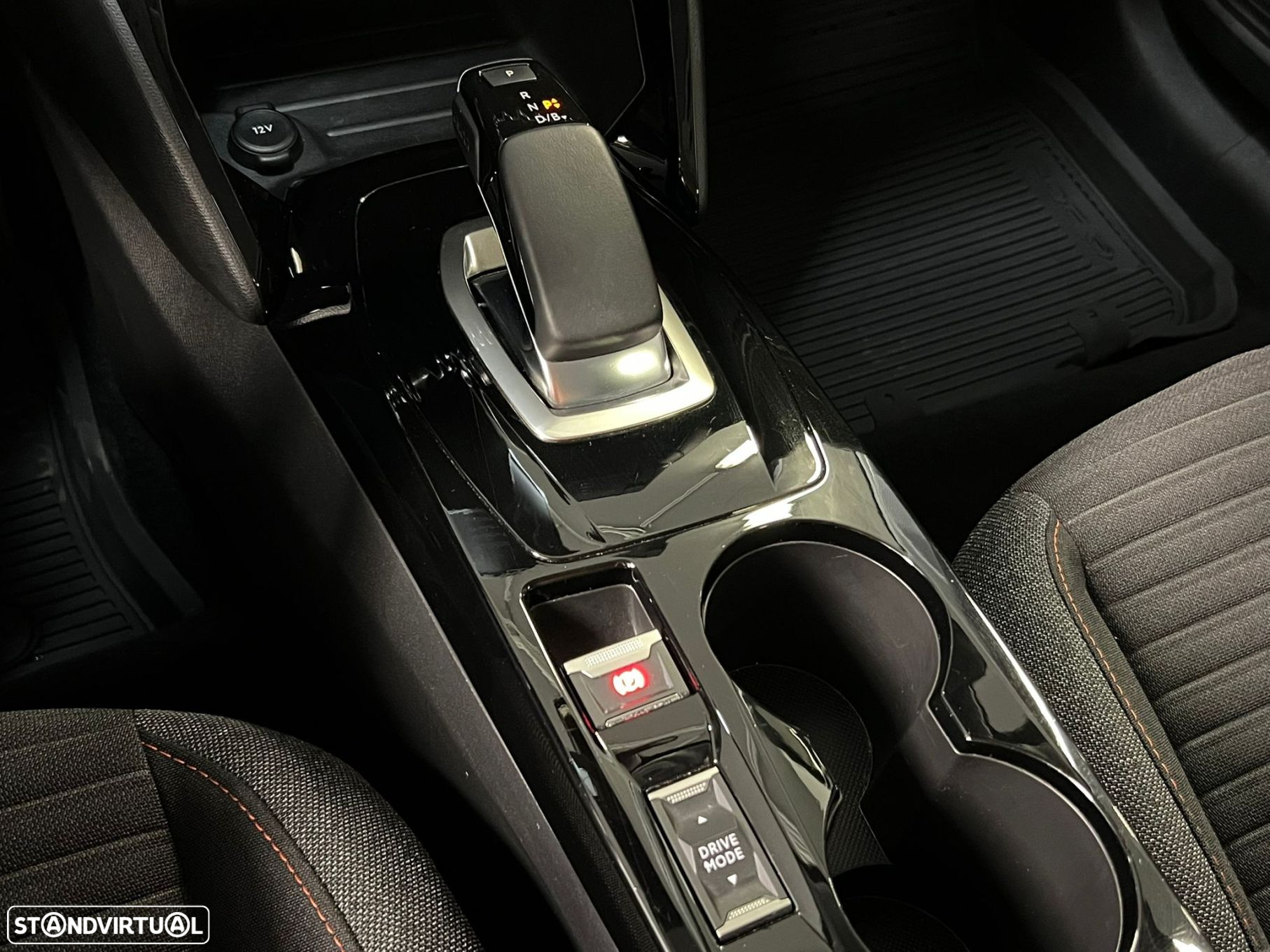 Peugeot e-208 50 kWh Active Pack - 17