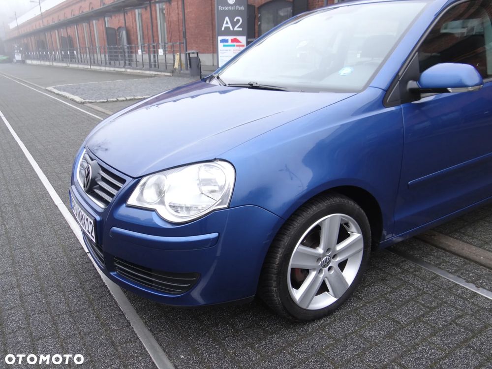 Volkswagen Polo 1.4 Tour Edition - 11