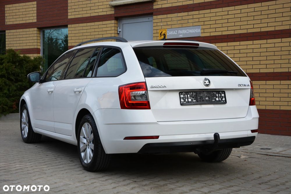 Skoda Octavia 1.6 TDI Premium Edition - 33
