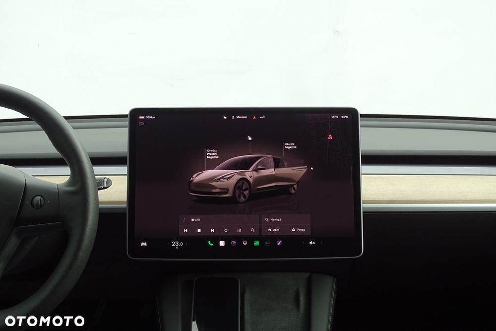 Tesla Model 3 - 23