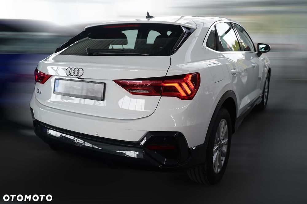 Audi Q3 35 TFSI mHEV S tronic - 4