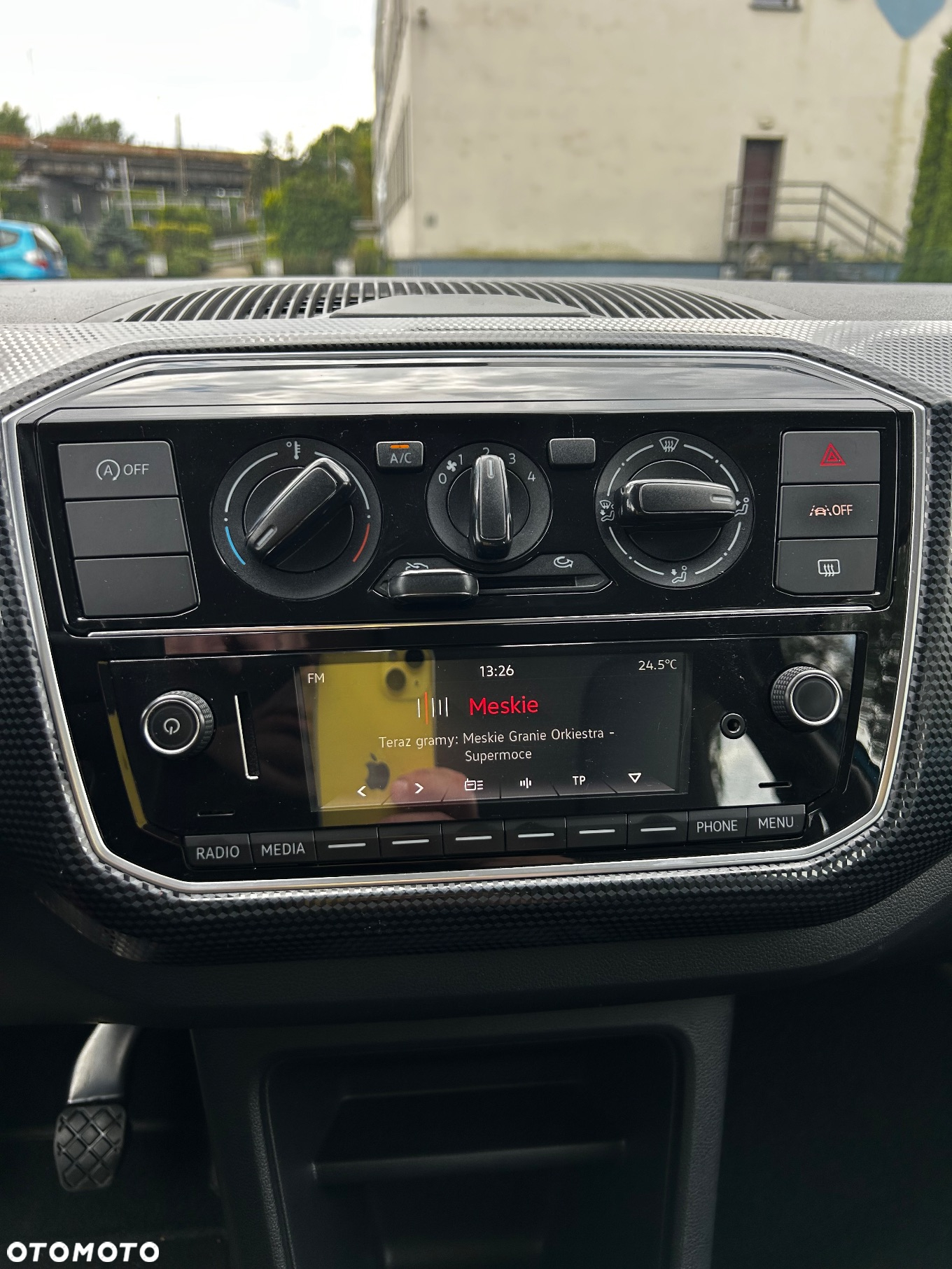 Volkswagen up! 1.0 move - 8