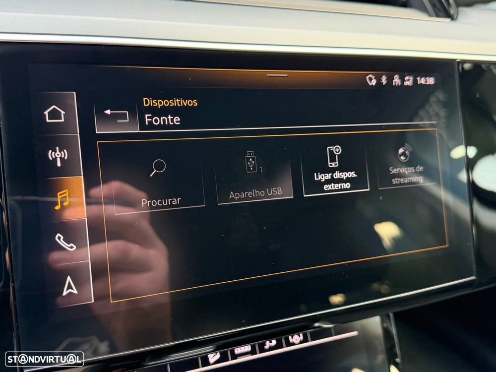 Audi Q8 e-Tron 55 quattro Advanced - 41