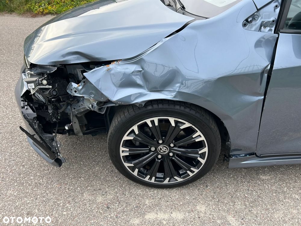 Toyota Corolla 1.8 Hybrid GR Sport - 21
