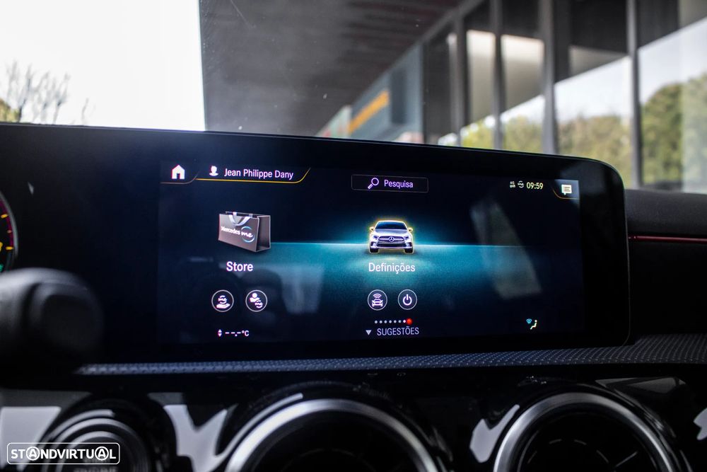 Mercedes-Benz A 250 e AMG Line - 37