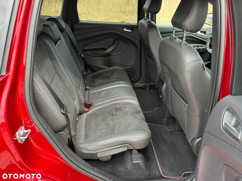 Ford Kuga 2.0 TDCi AWD ST-Line - 25