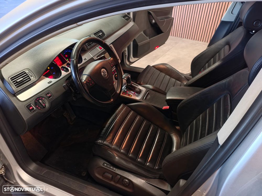 VW Passat Variant 2.0 TDi Highline DSG - 37