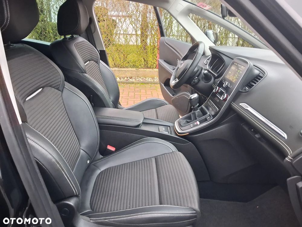Renault Scenic BLUE dCi 120 BUSINESS EDITION - 15