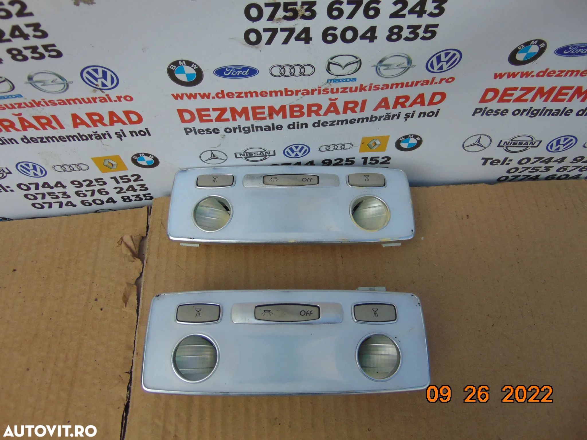 Plafoniera Renault Latitude plafoniere fata spate dezmembrez latitude - 1