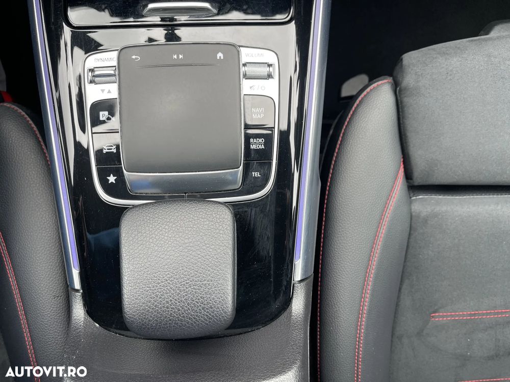 Mercedes-Benz GLB 250 4MATIC 8G-DCT AMG Line - 13