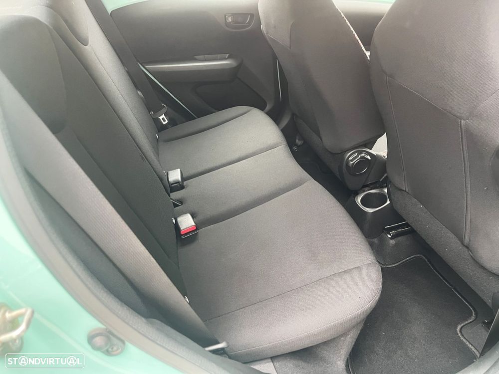 Citroën C1 1.0 VTi Feel S&S - 17