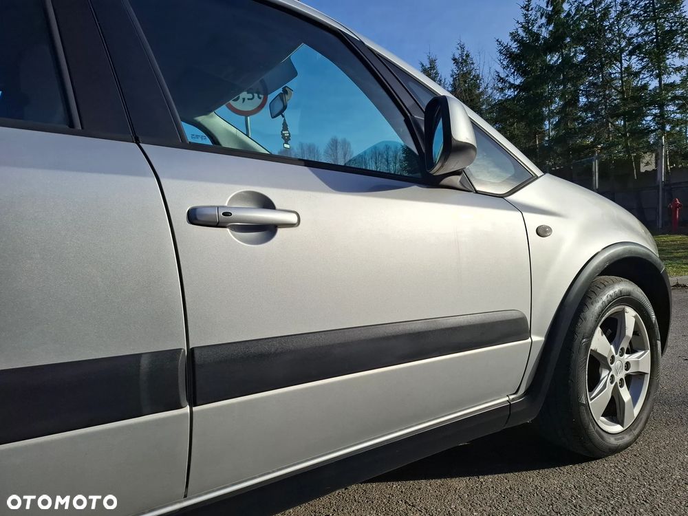 Suzuki SX4 1.6 VVT 4x2 City - 6