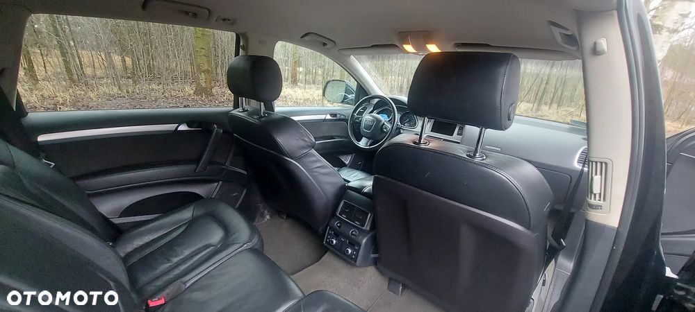 Audi Q7 - 9