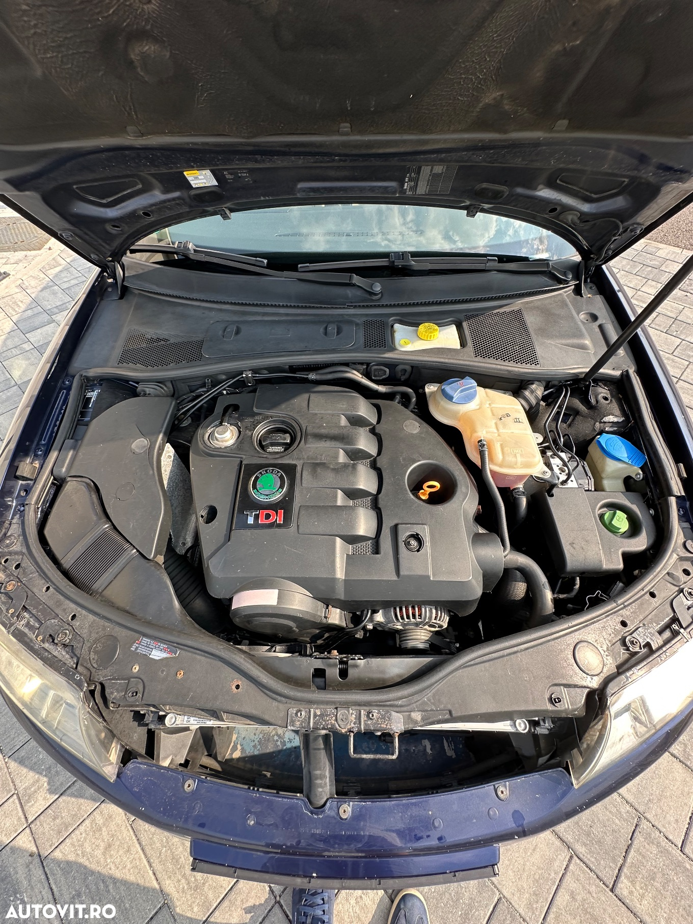 Skoda Superb 1,9 TDI Elegance - 8