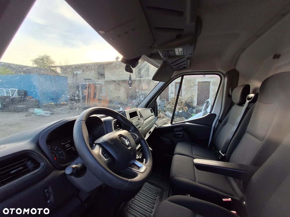 Renault Master - 11