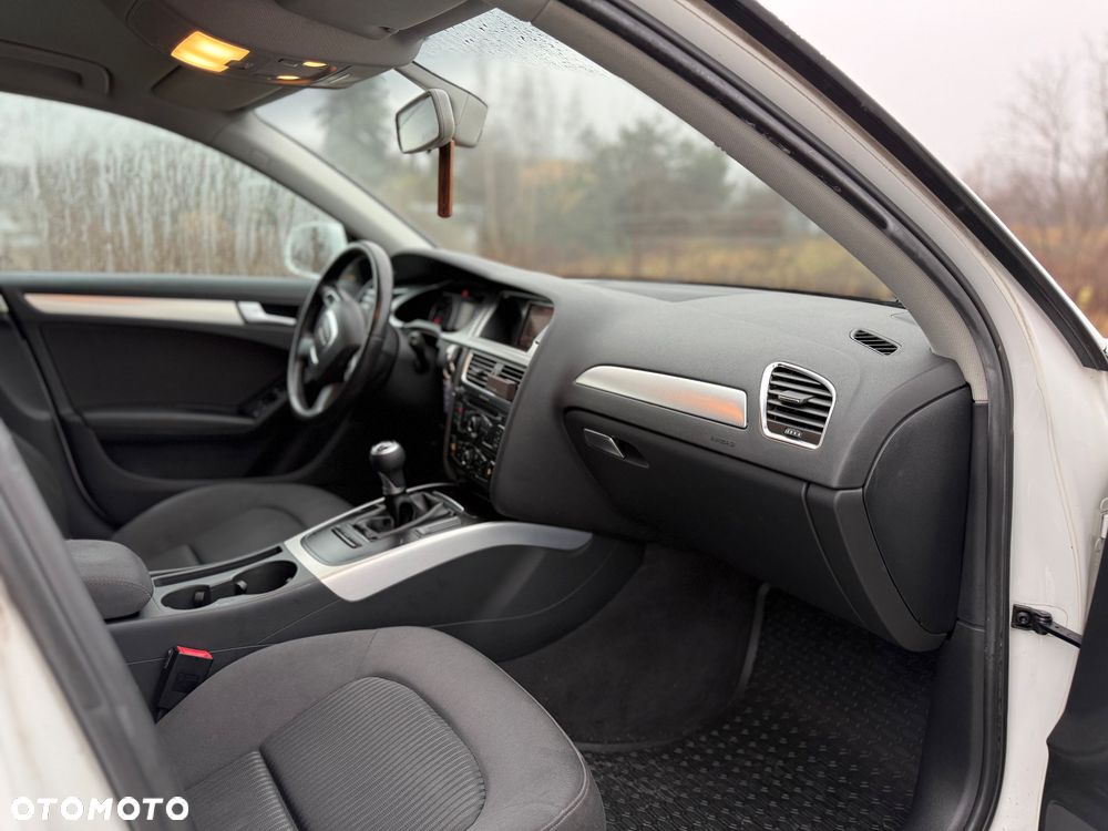 Audi A4 Limousine 2.0 TDI - 17