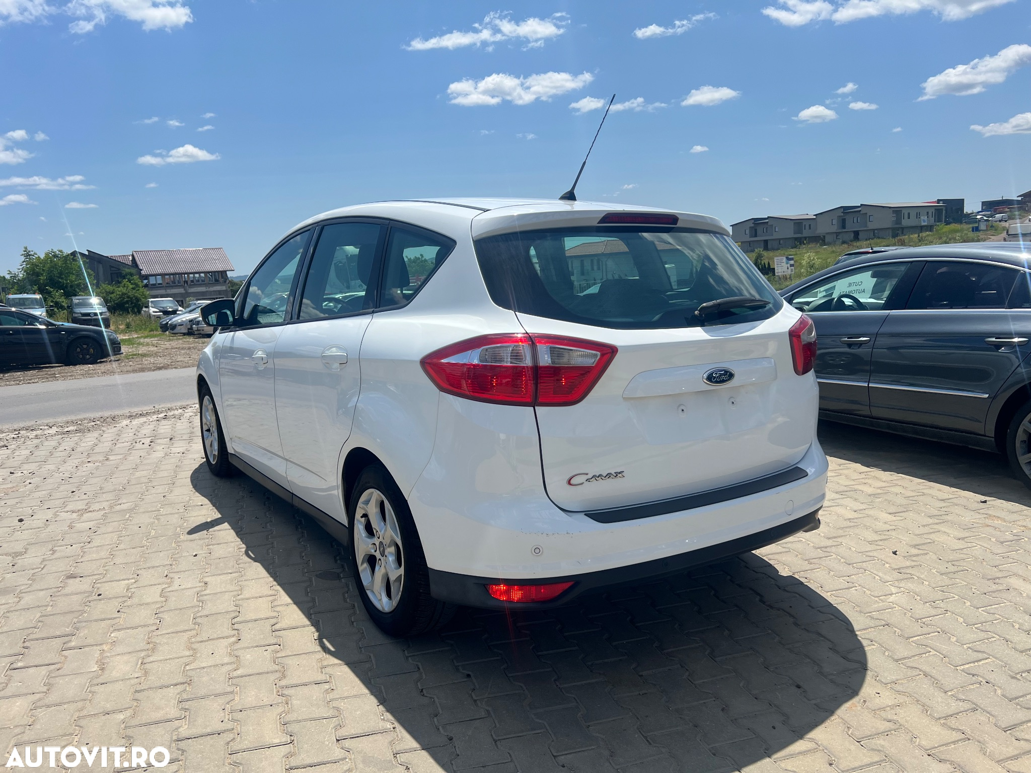 Ford C-Max 1.6 TDCi Titanium - 4