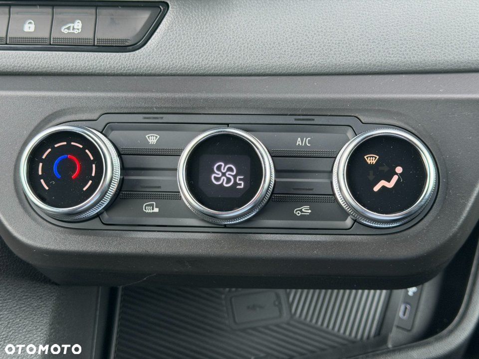 Nissan Interstar - 19