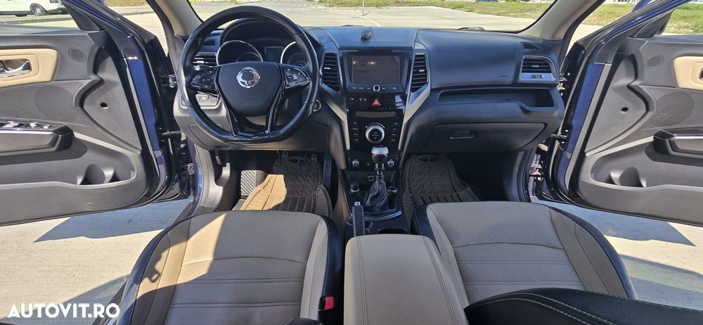 SsangYong XLV 1.6 e-XGI DLX Plus - 4