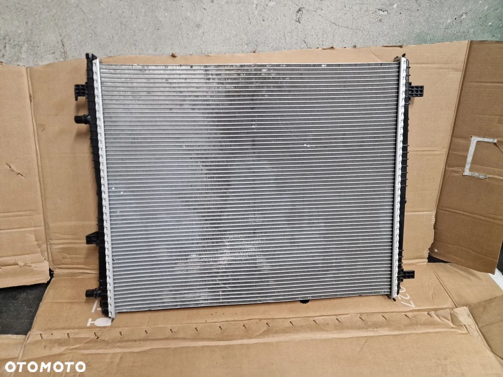 Intercoler wodny Renault  214100192R - 2