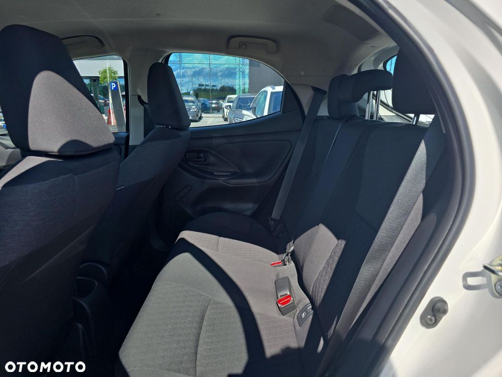 Toyota Yaris - 14