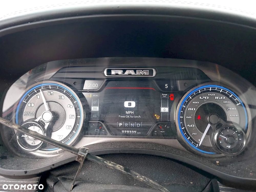 Dodge RAM 1500 5.7 4x4 - 13