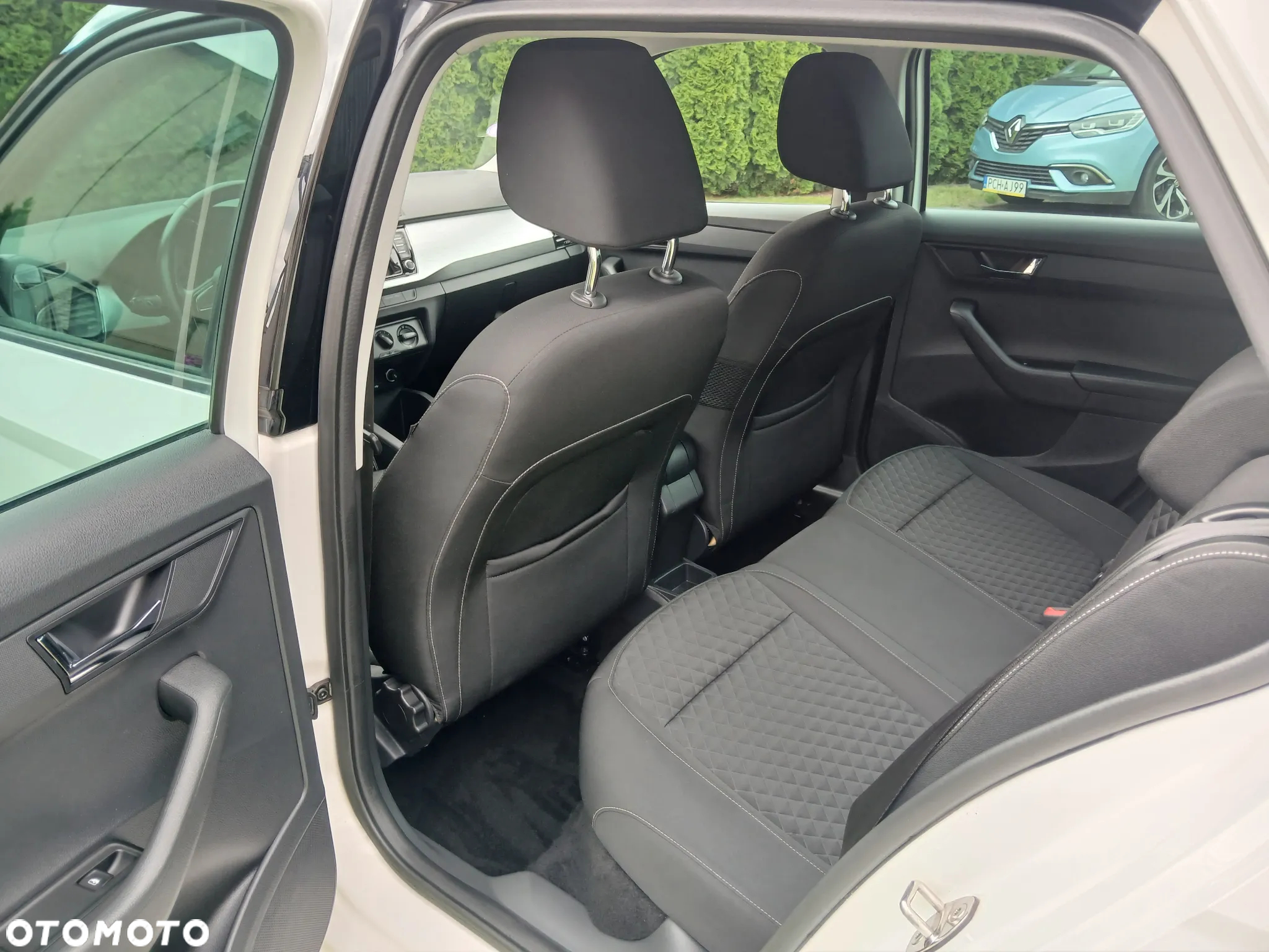 Skoda Fabia 1.0 TSI Ambition Plus - 6