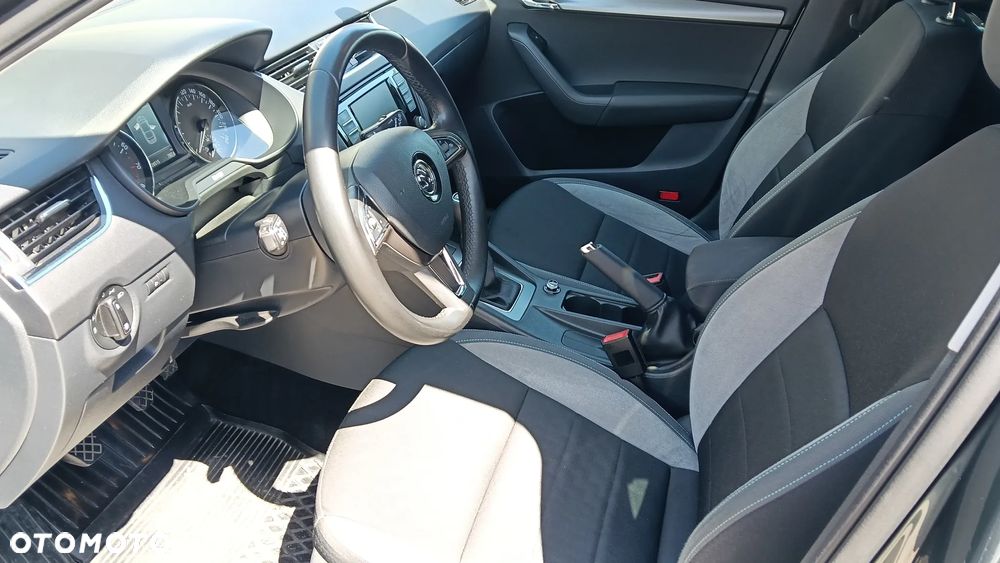 Skoda Octavia 1.4 TSI Joy - 9