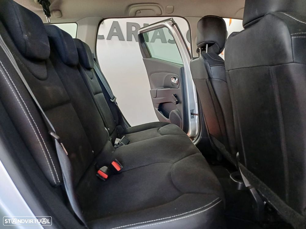 Renault Clio Sport Tourer 1.5 dCi Dynamique S - 12