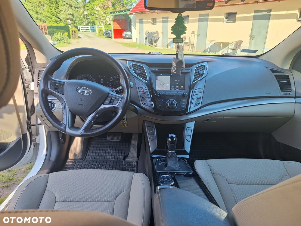 Hyundai i40 1.7 CRDi Comfort DCT - 14